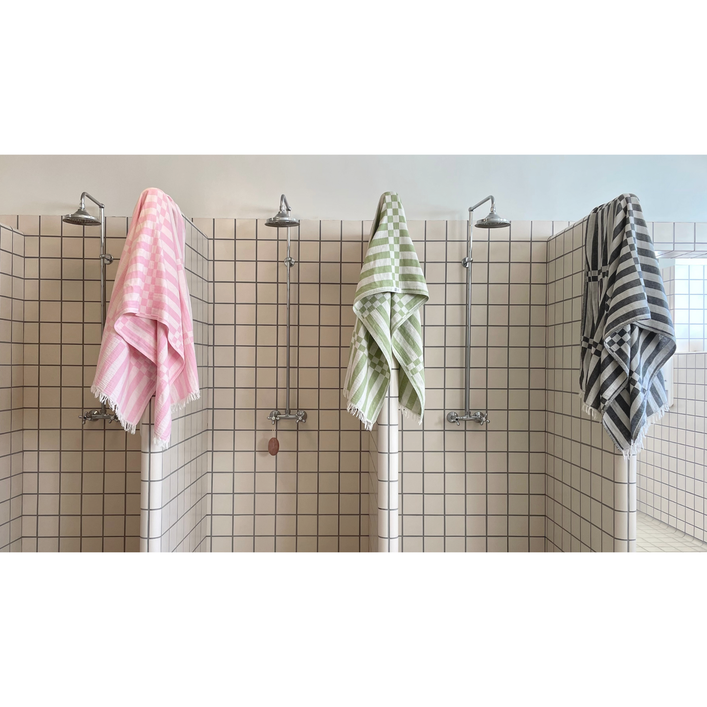 The Lane towel large BLACK