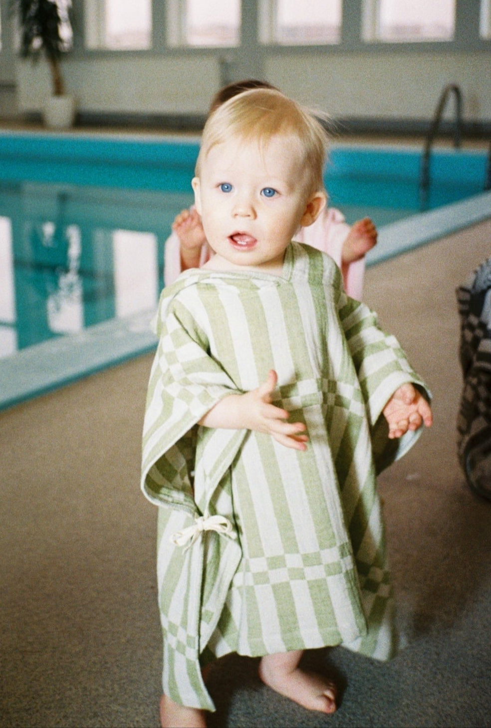 Children poncho towel GREEN